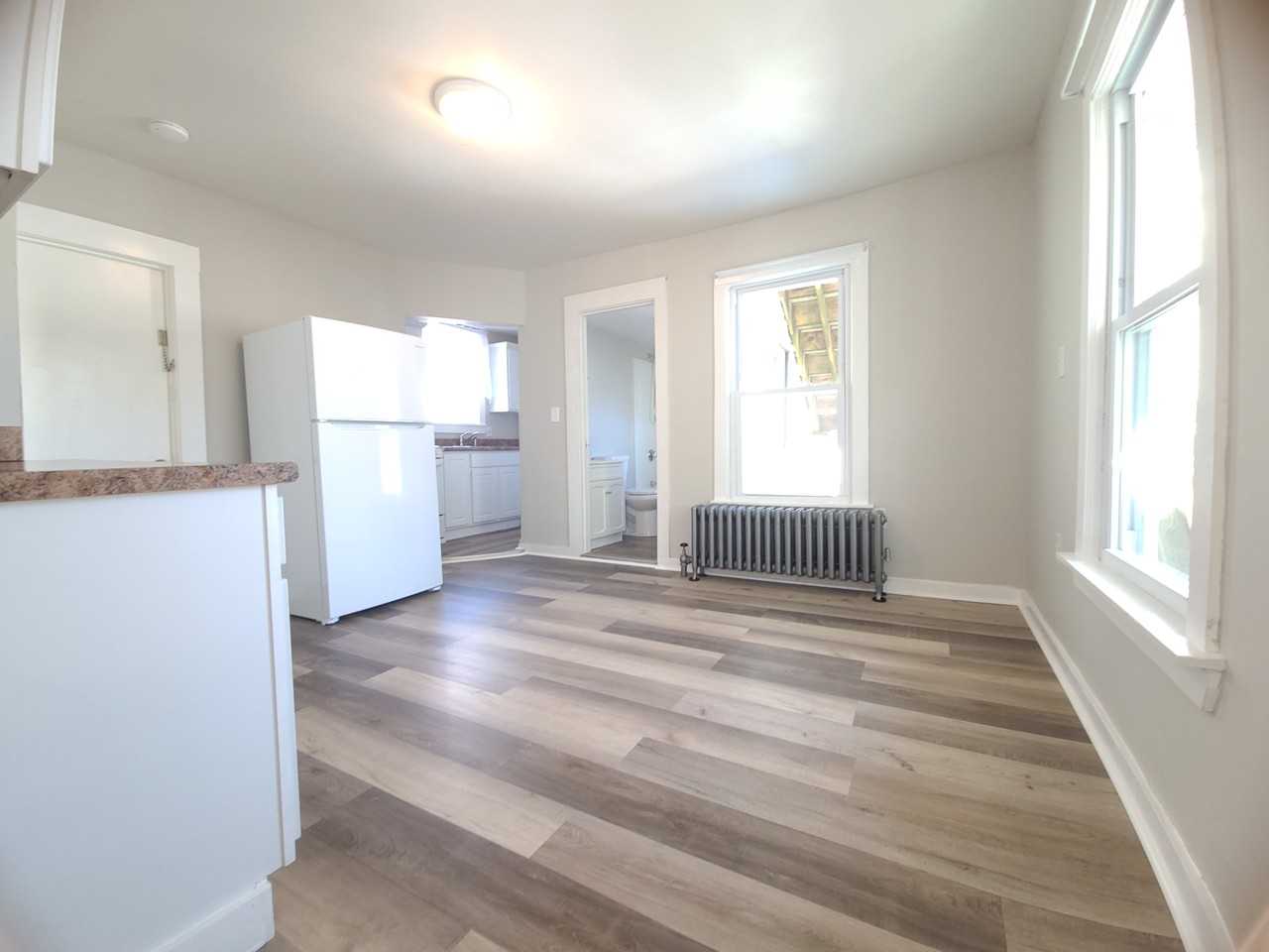 19 Bachelder St #A - Photo 3 of 8