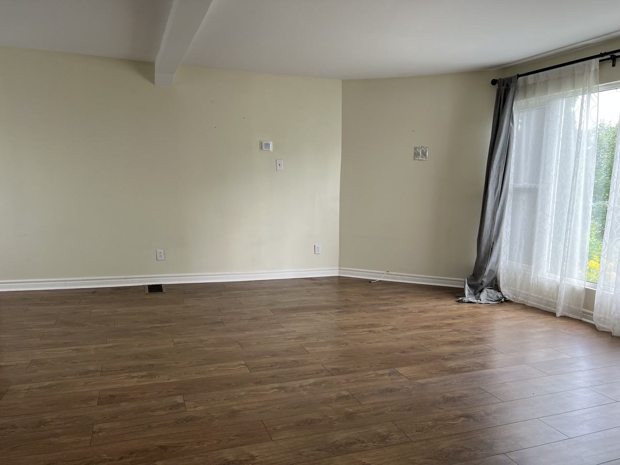 293 Gardiner Shore Lower Road - Photo 3 of 44
