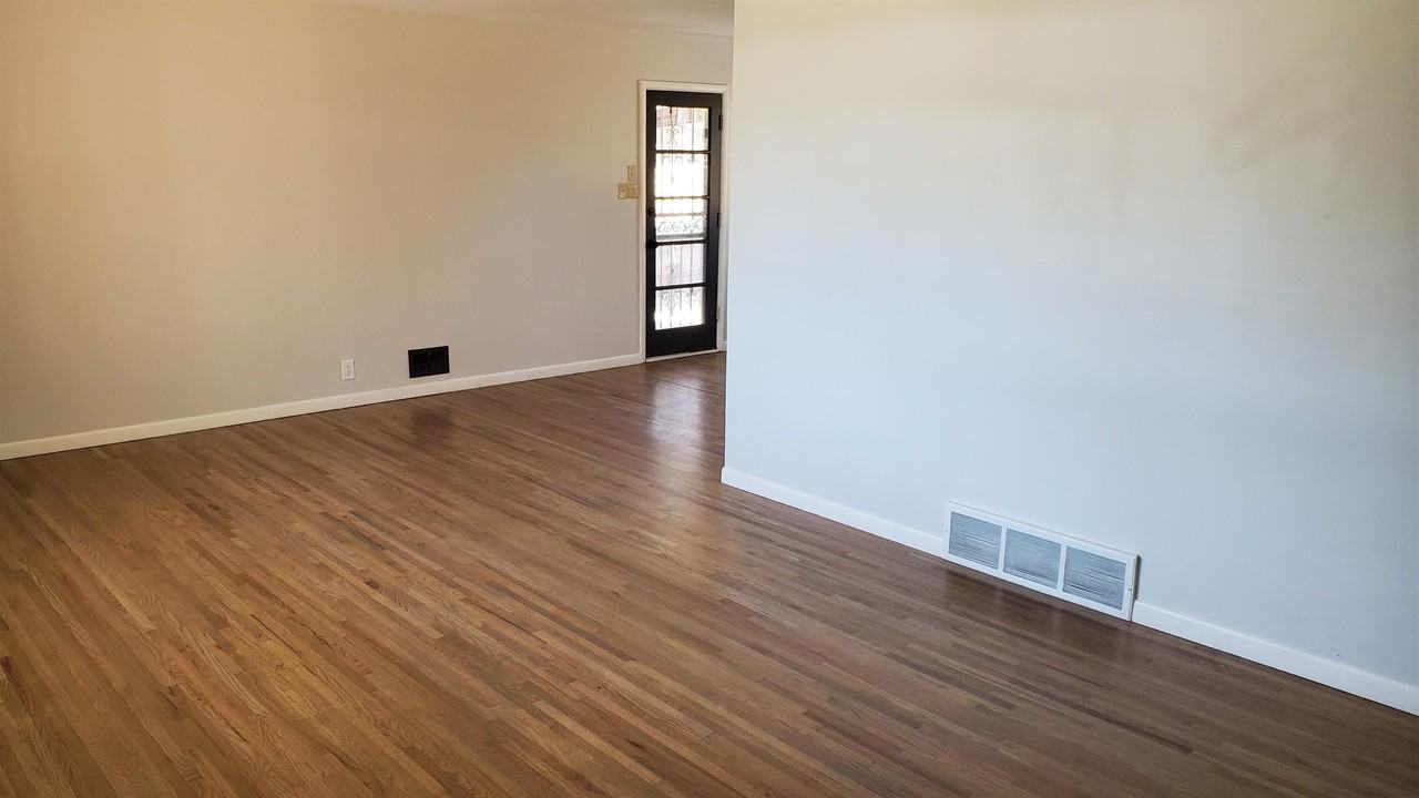 5361 S Jewell Ave #1 - Photo 3 of 20