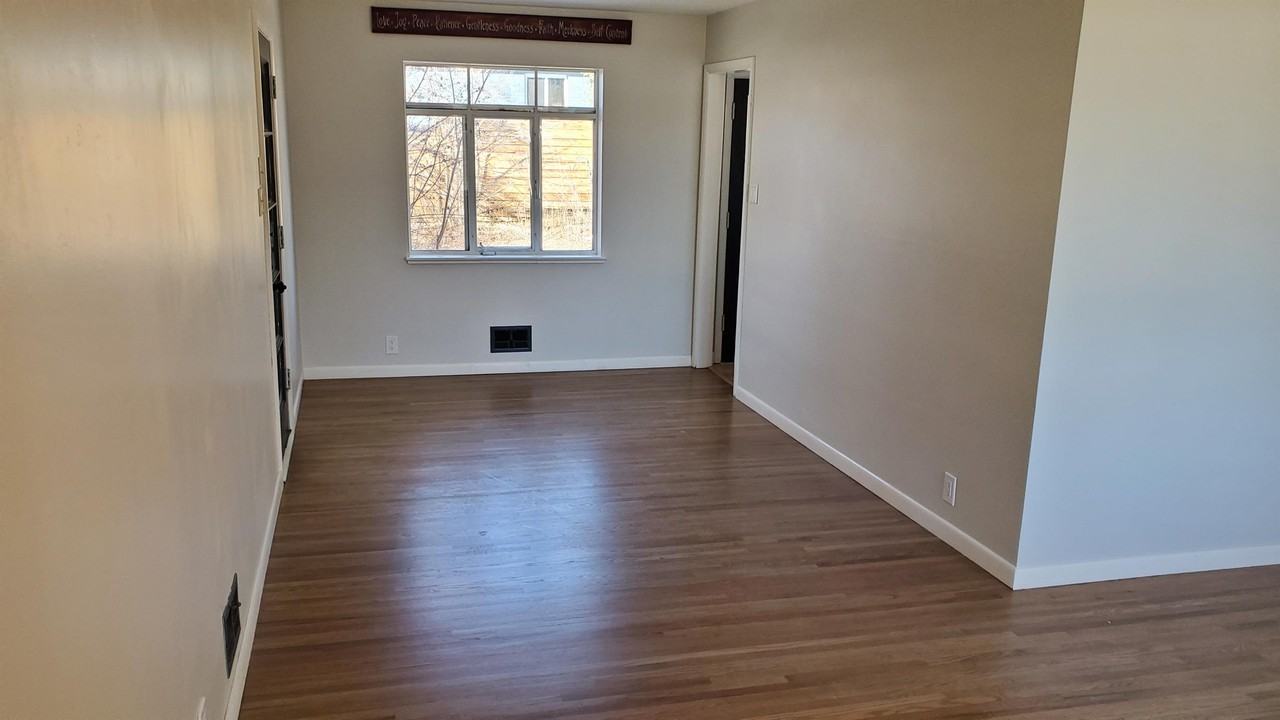 5361 S Jewell Ave #1 - Photo 5 of 20
