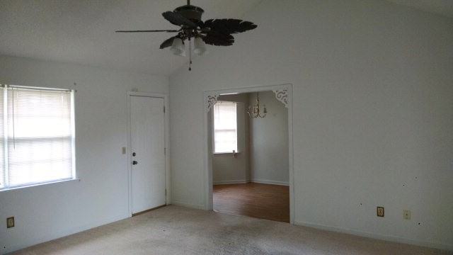 2007 Ossabaw Dr - Photo 2 of 6