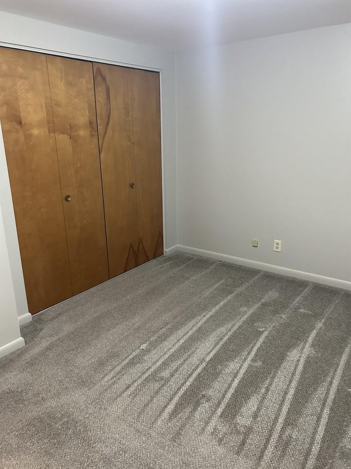 225 Jefferson St #8