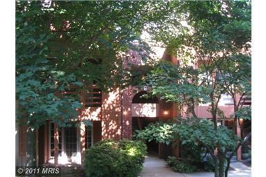 5430 Vantage Point Rd ## B - Photo 2 of 19