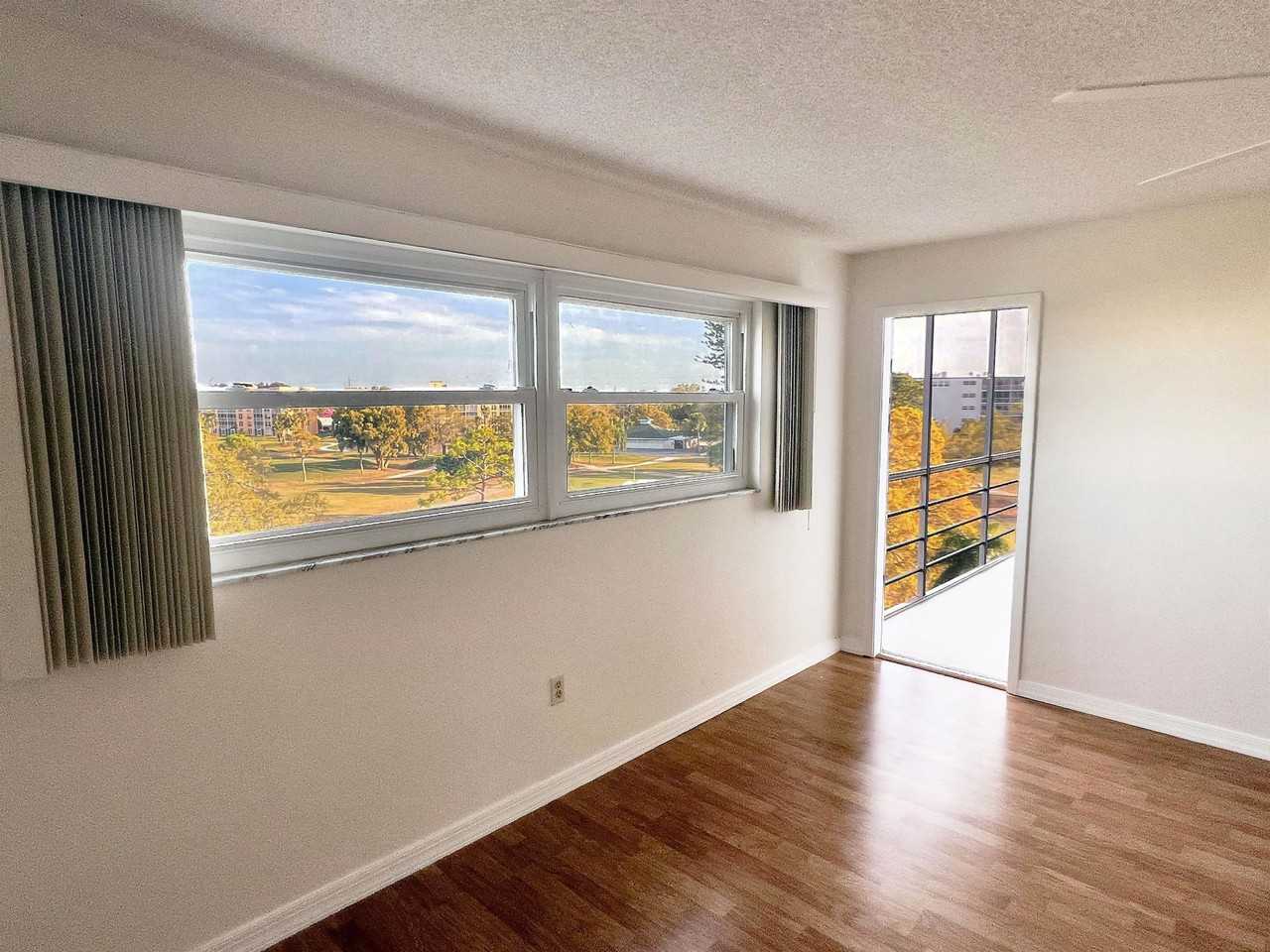 3860 Ironwood Ln #1 - Photo 3 of 33