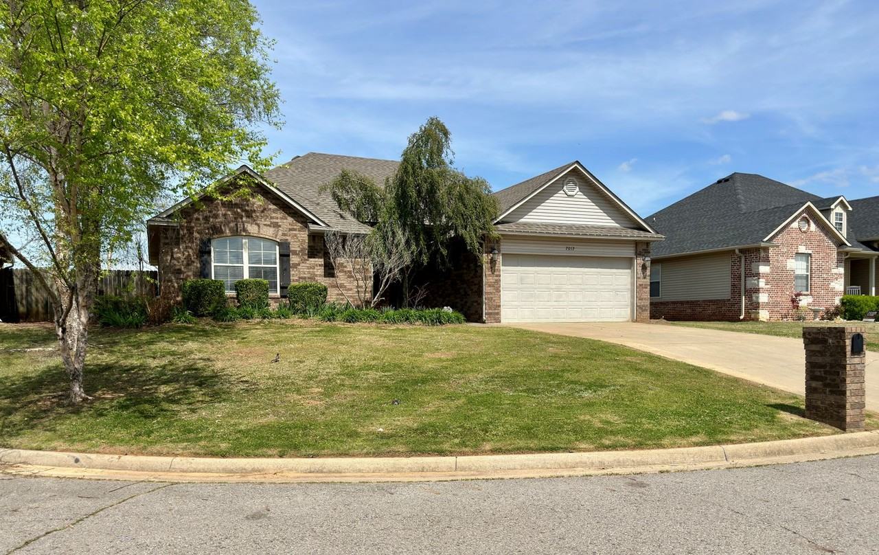 2012 Denali Way - Photo 2 of 18