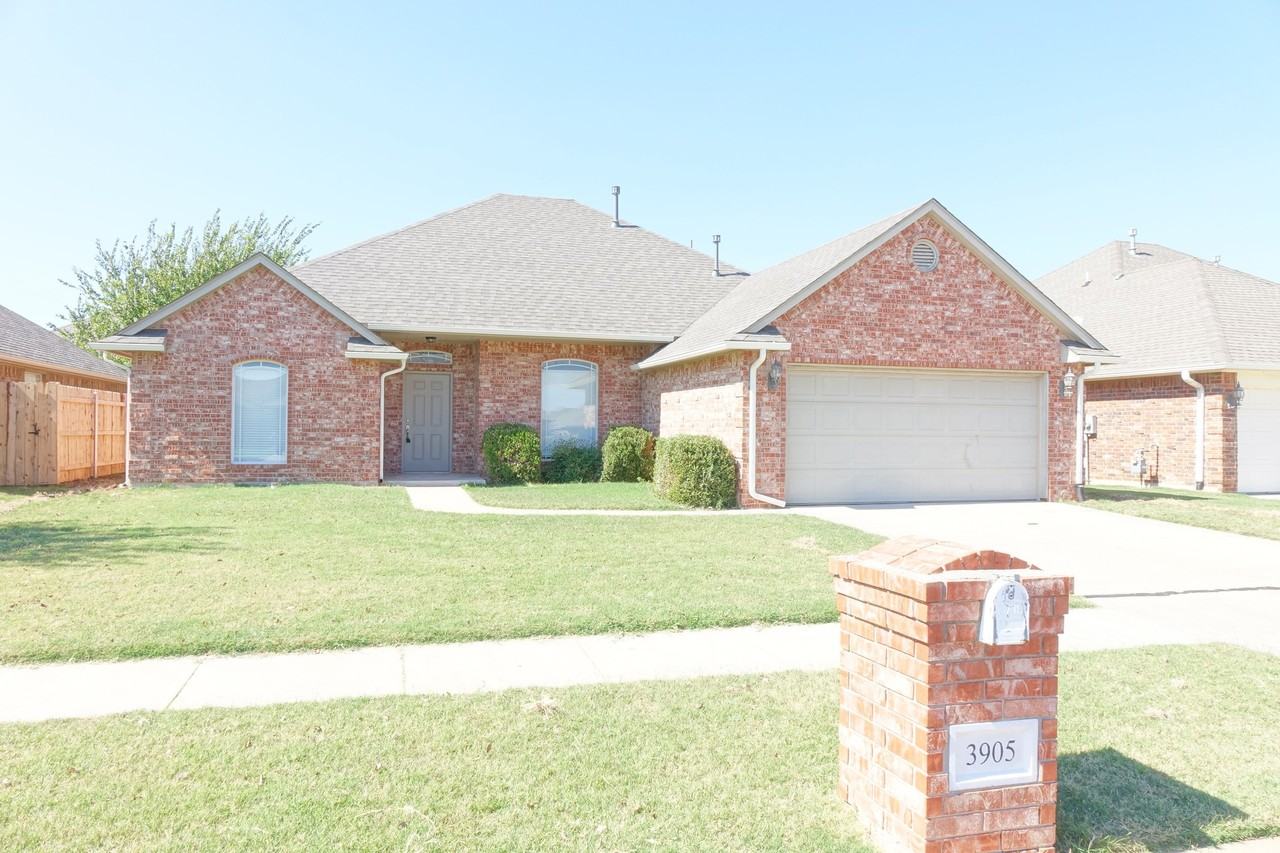 3905 Ashley Terrace - Photo 3 of 34