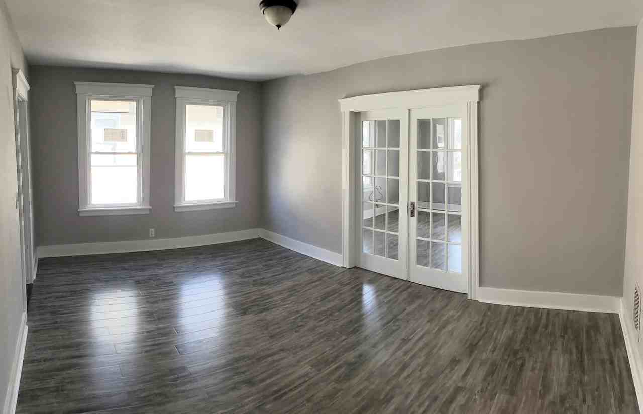 13 Middle St #2 - Photo 2 of 8