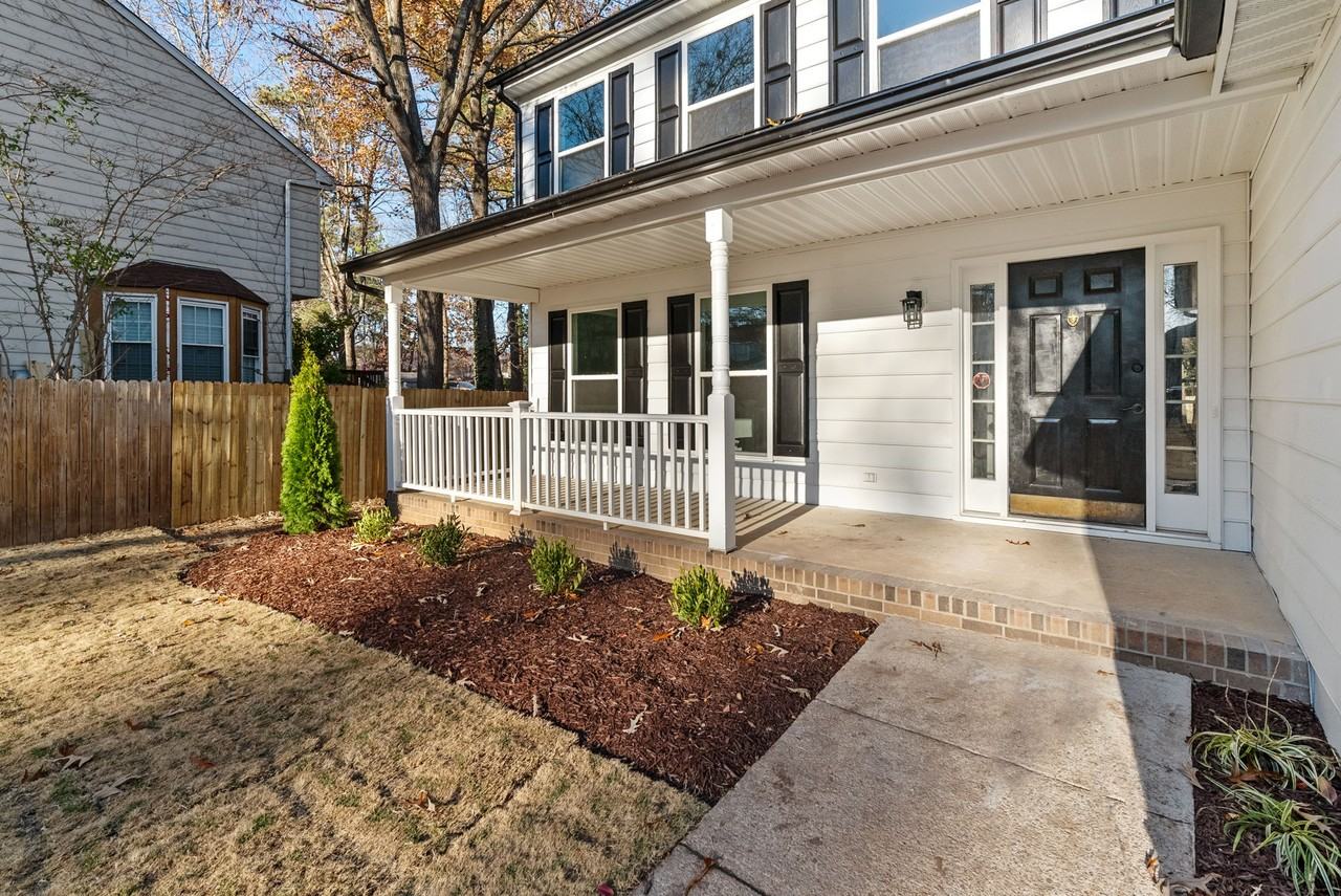 1917 Grove Point Ct #NA - Photo 2 of 24