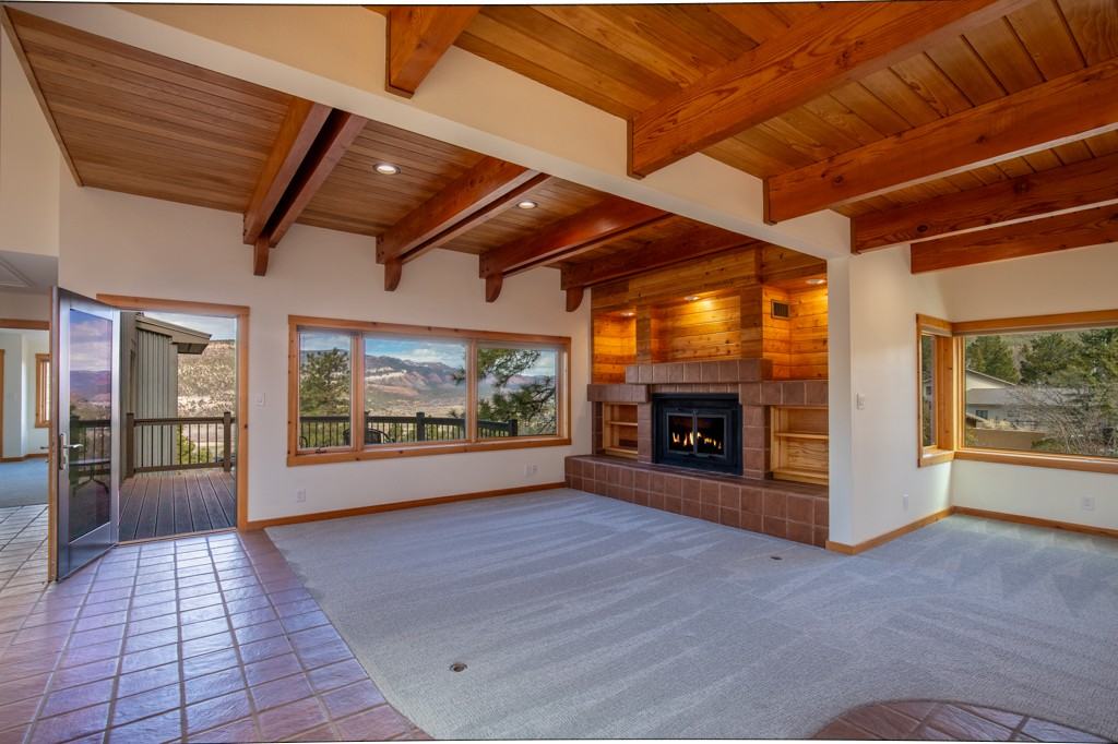 385 Highland Hill Dr #NA - Photo 4 of 34