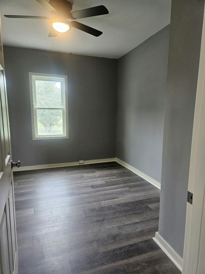 1101 Short Street - Photo 7 of 13