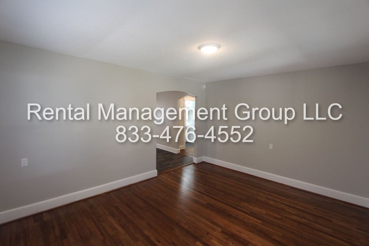 805 12th Avenue - Photo 2 of 11