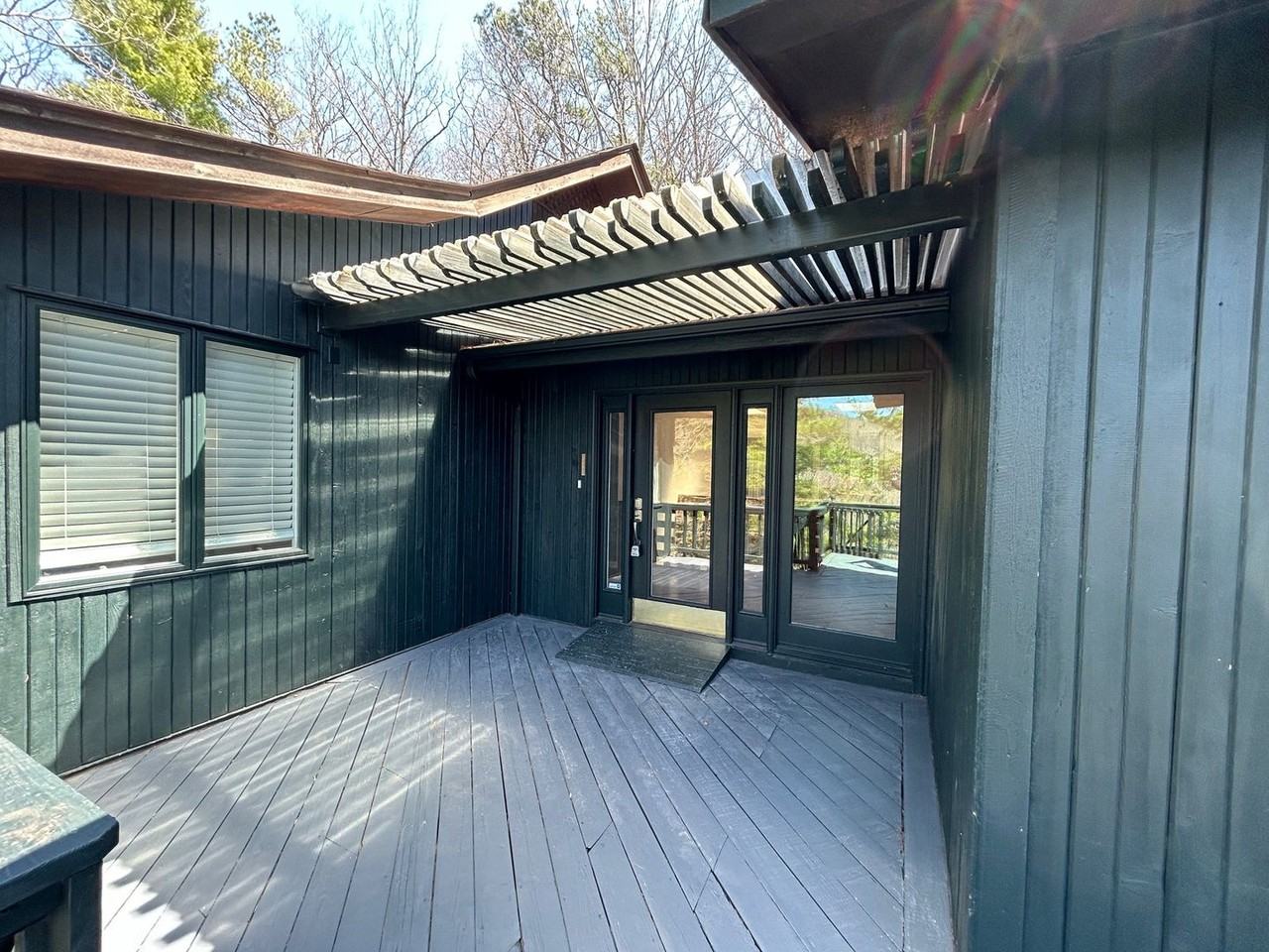 55 Covewood Rd - Photo 7 of 50