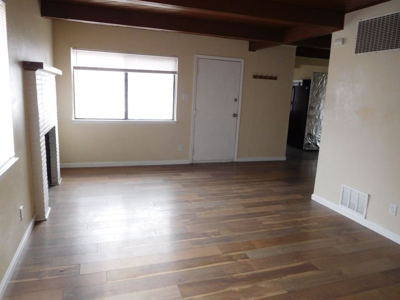 1680 Sterling Way - Photo 3 of 17