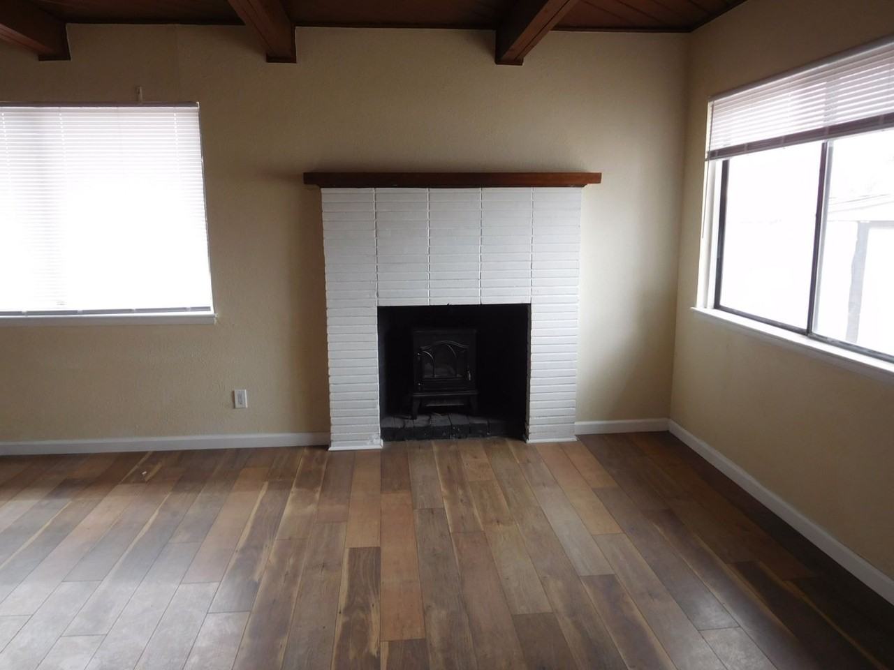 1680 Sterling Way - Photo 4 of 17