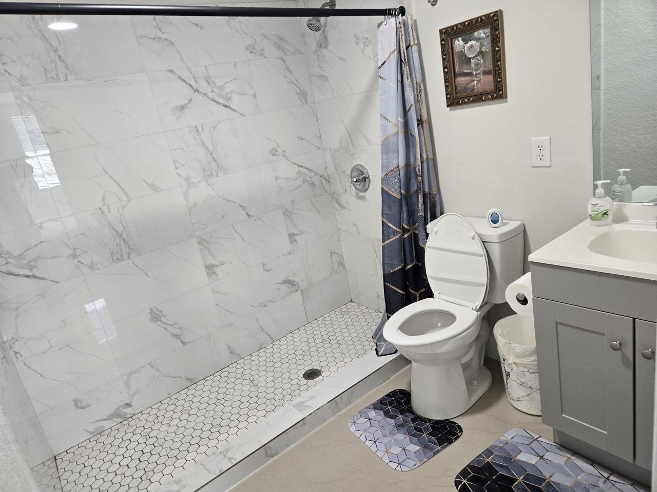 E Cypress St - Photo 3 of 13