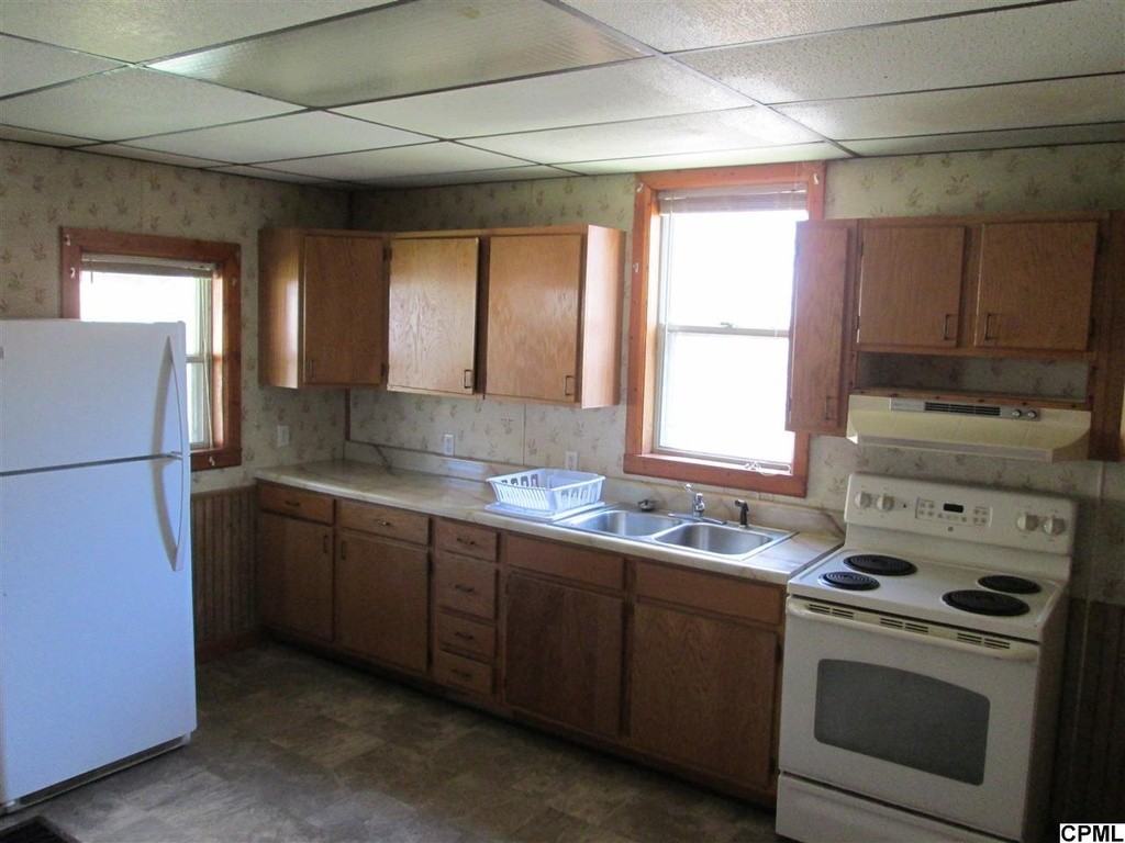 4 Watershed Dr - Photo 3 of 17
