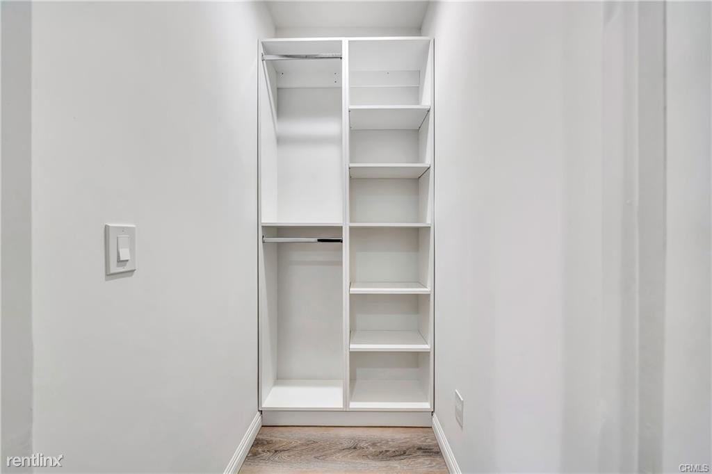 1101 N Maclay Ave #12