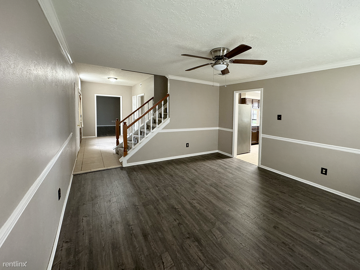 514 Scarlet Maple Dr - Photo 3 of 26