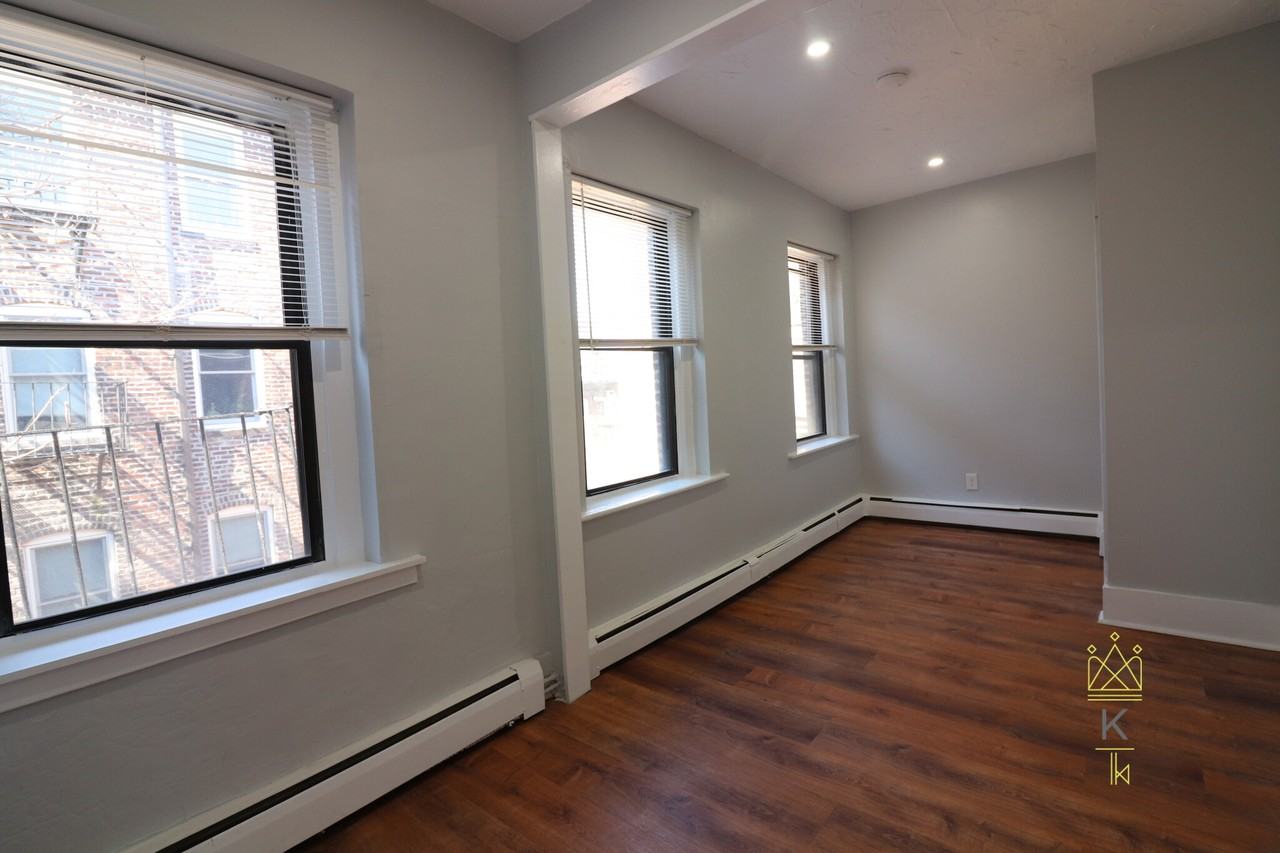 39 Irving St #4 - Photo 5 of 21