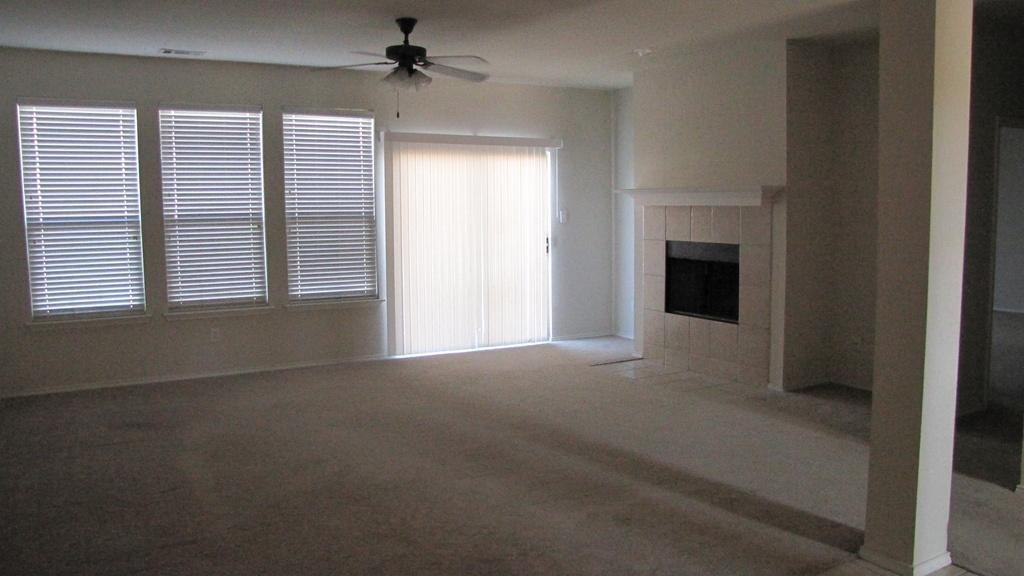 12505 Panorama Dr - Photo 3 of 15