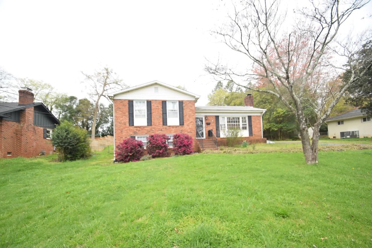 5816 Brookhaven Rd - Photo 2 of 25