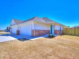 featured image of 1537 Pavy Parkway