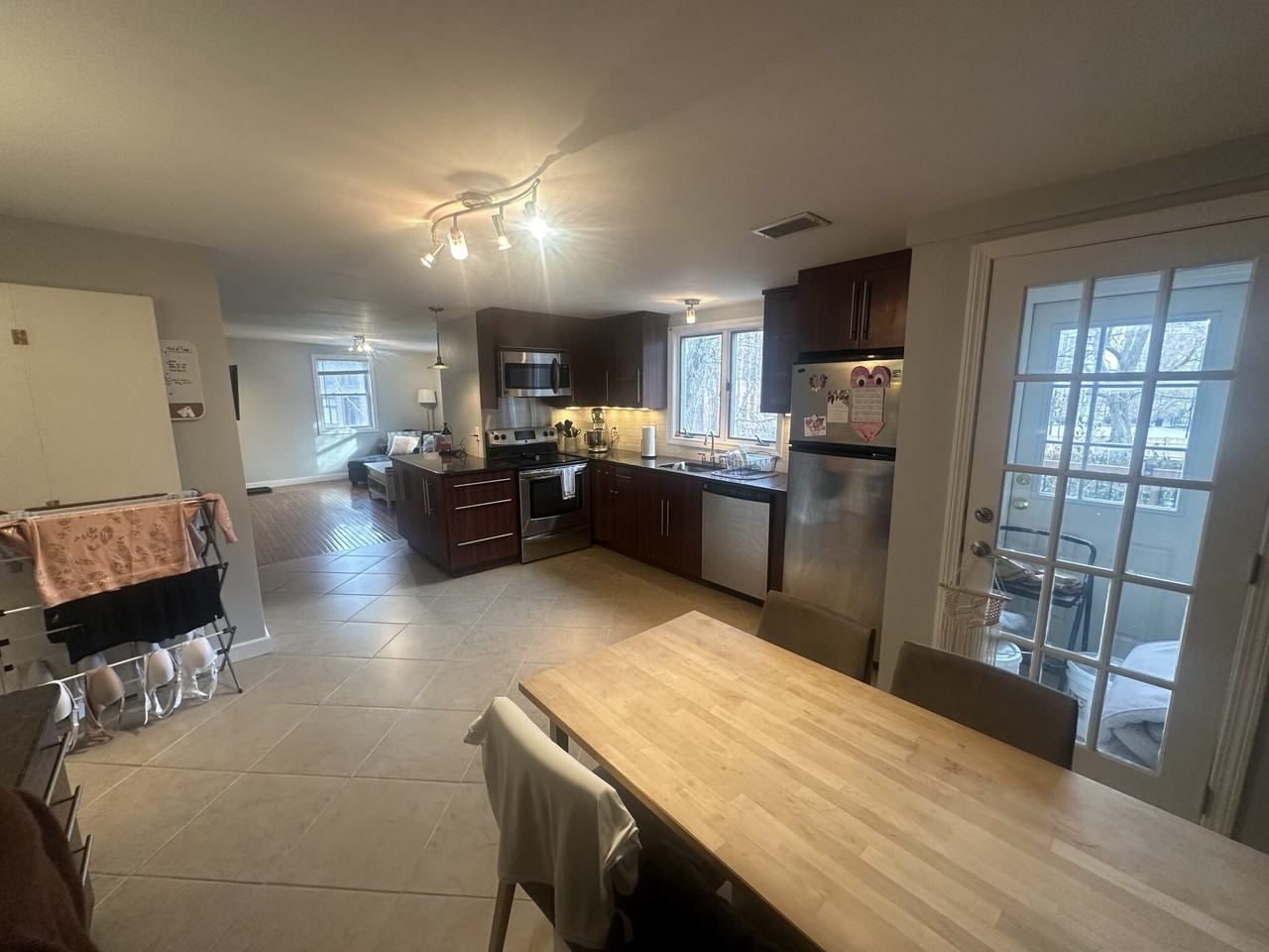 202 3rd St #2 - Photo 3 of 32