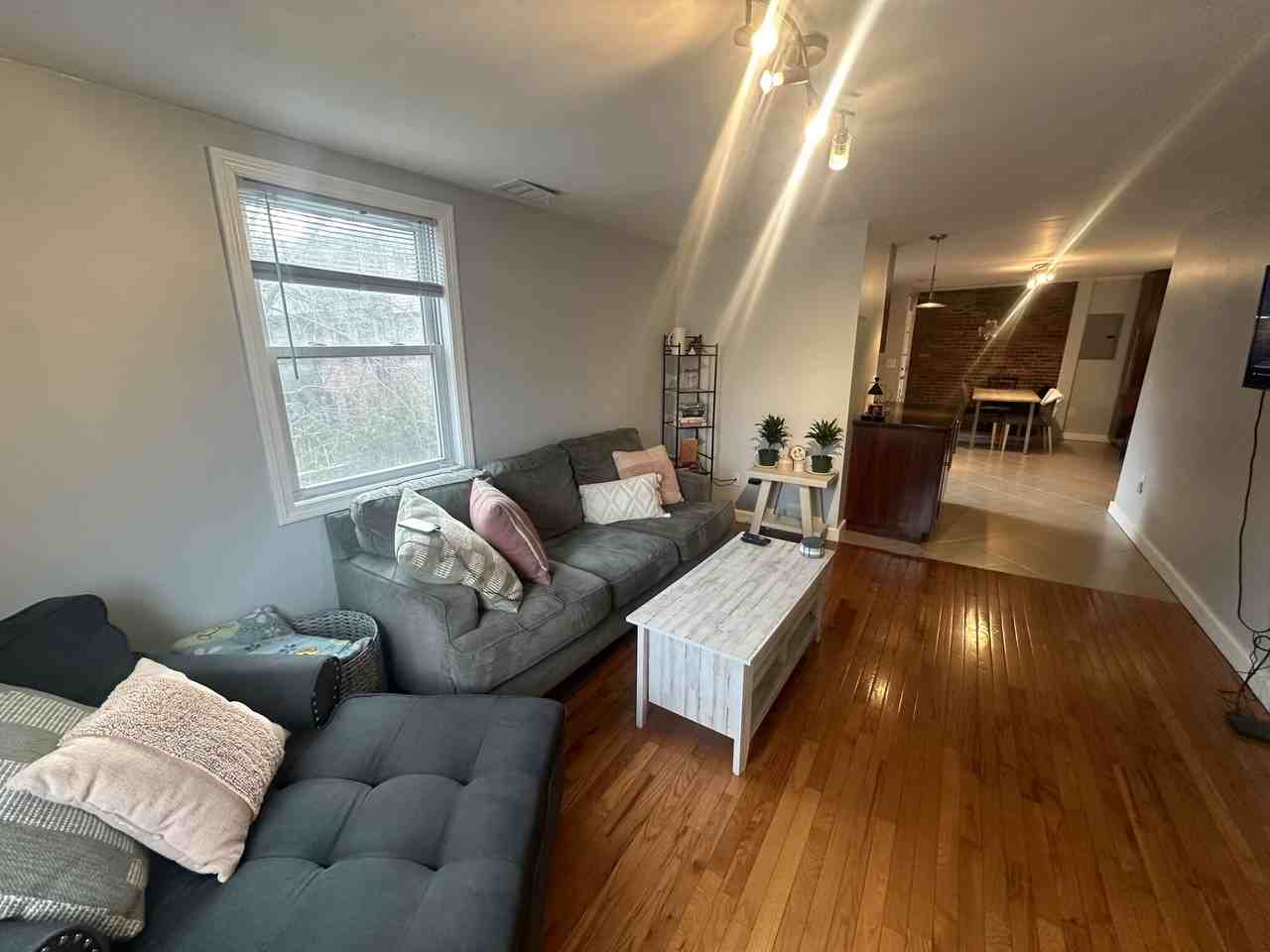 202 3rd St #2 - Photo 6 of 32