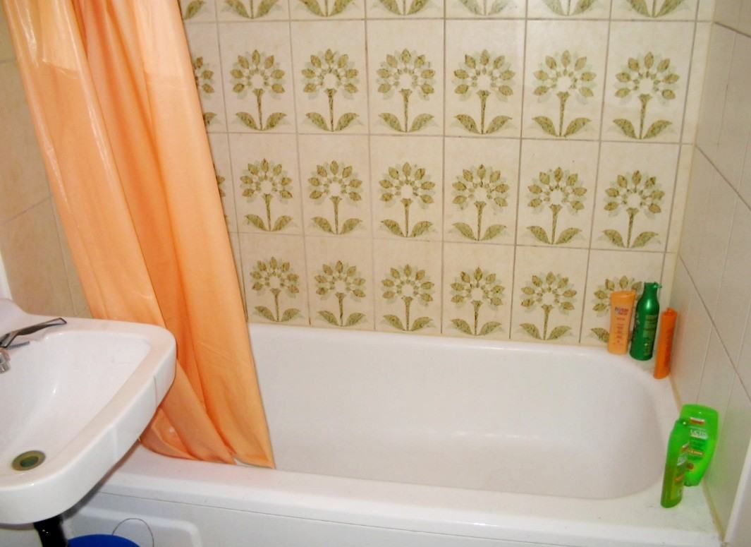 535 East 50th Avenue - Photo 3 of 7