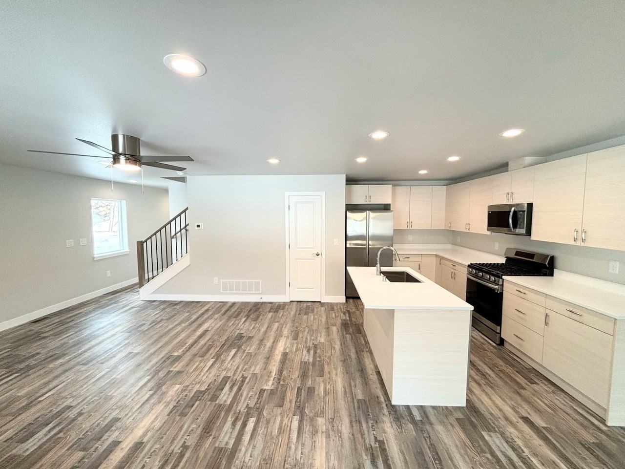 1301 Oren St #1301 - Photo 6 of 10