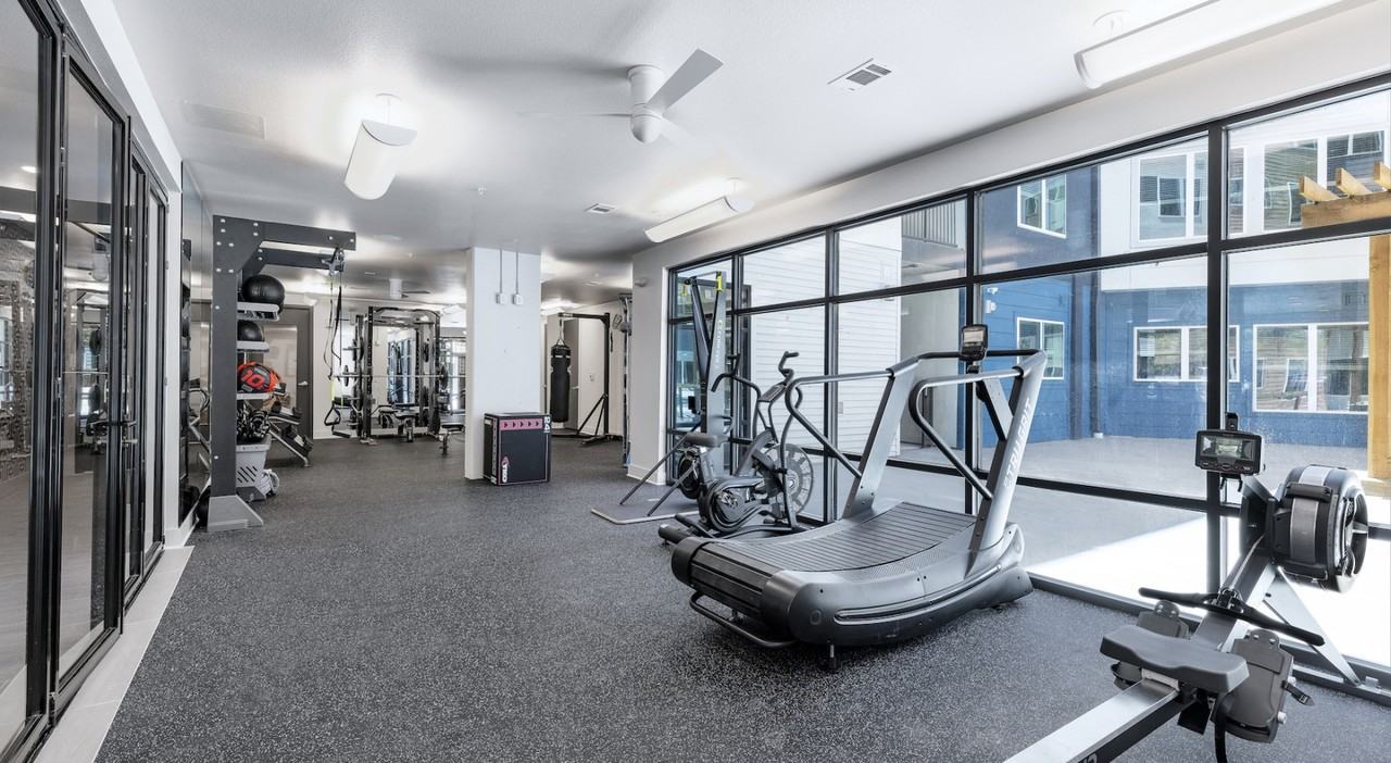 2926 E 17th St #S7-74