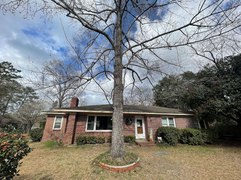 849 Prosperity Drive - Photo 2 of 48