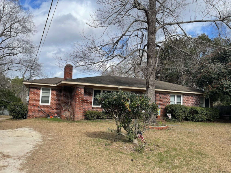 849 Prosperity Drive - Photo 3 of 48