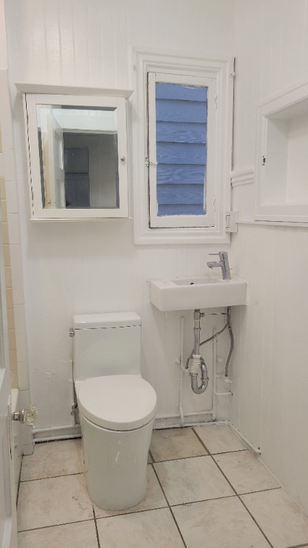 1280 4th Ave #4 - Photo 3 of 4