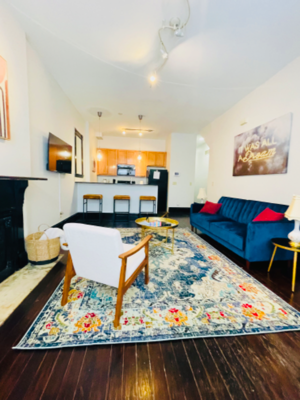 1904 Cherokee St #1F - Photo 3 of 12