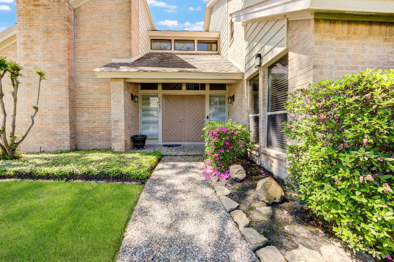 16607 Brenton Oaks Dr - Photo 4 of 22