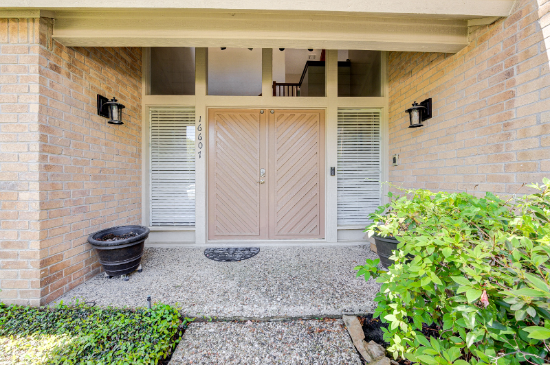 16607 Brenton Oaks Dr - Photo 5 of 22