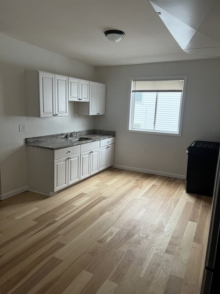 29 Aetna St #2 - Photo 2 of 6