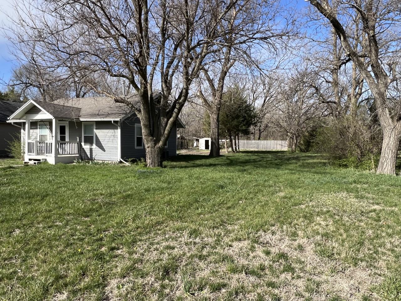 217 N 10th St #NA - Photo 3 of 11