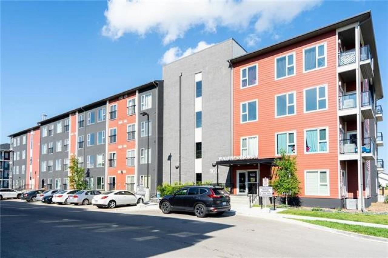 100 Waterford Green Common - Photo 2 of 10