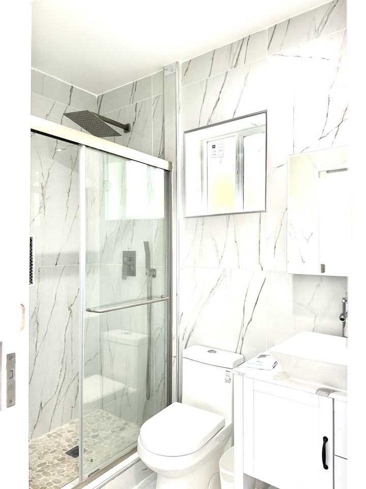 7013 Bellaire Avenue - Photo 4 of 24