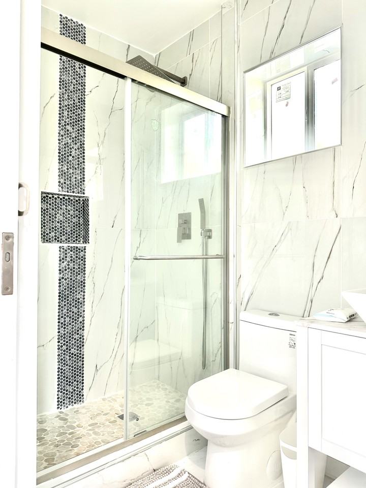 7013 Bellaire Avenue - Photo 5 of 24