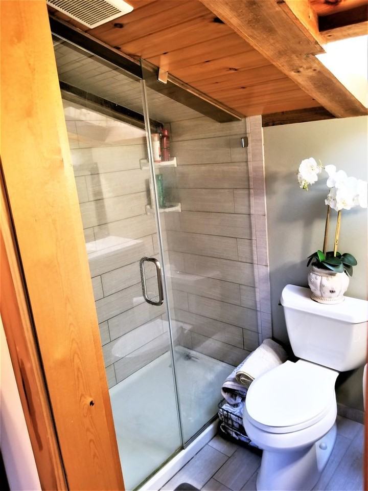 2034 Fountain Street - Photo 5 of 10