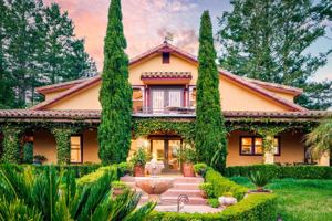 featured image of 17580 Taylor Ln