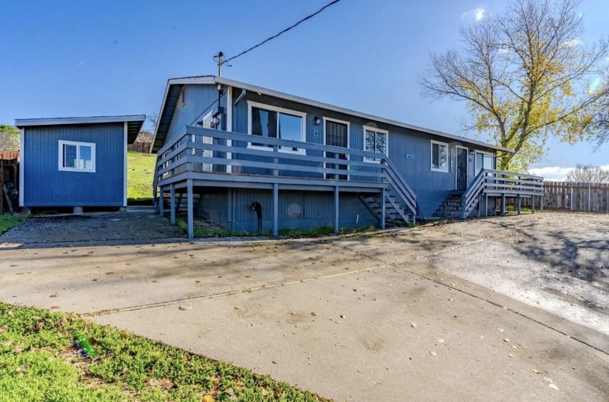 3623 Snowbird Ct #B - Photo 3 of 21