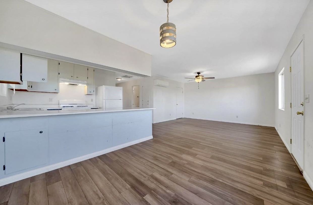 3623 Snowbird Ct #B - Photo 6 of 21