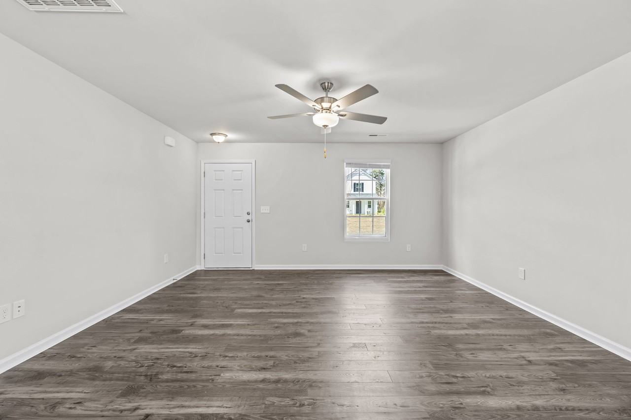 705 Conductor Ct #NA - Photo 3 of 36