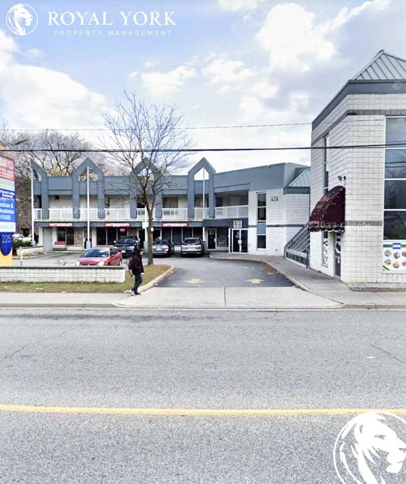 203-225 Wyandotte Sreet West, Windsor, Ontario N9A 5X1 - Photo 2 of 15