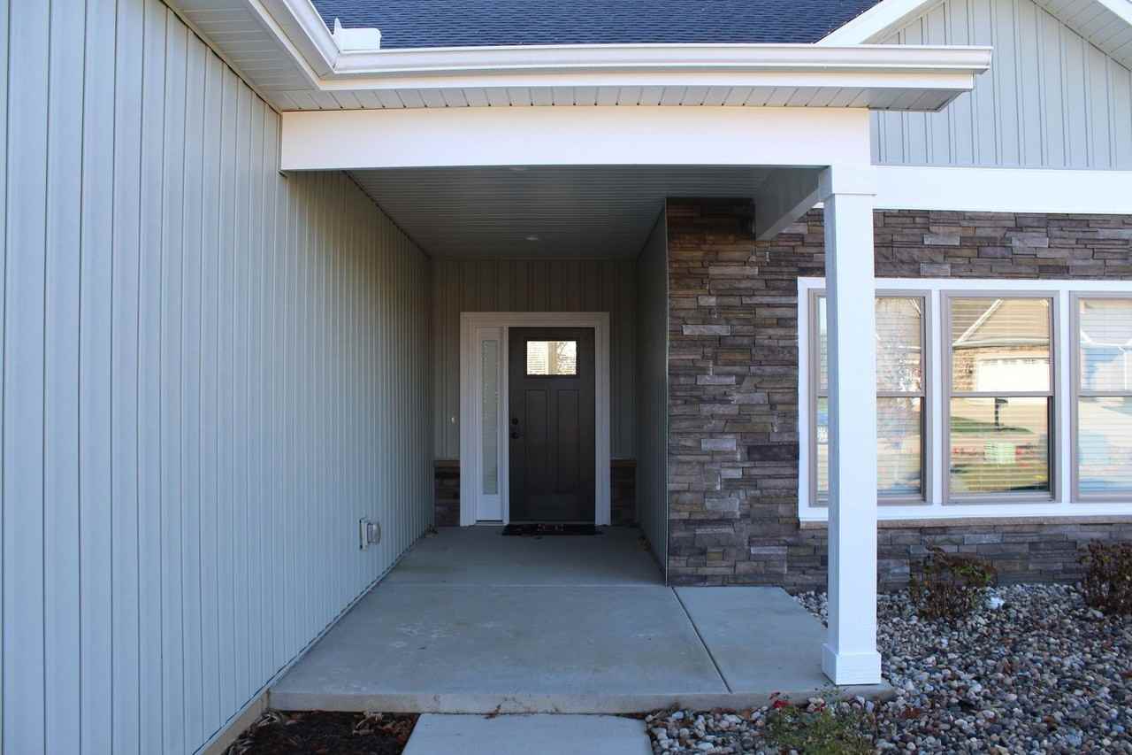 2655 Muirfield Pl - Photo 4 of 33