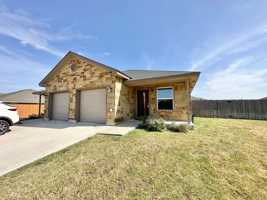 featured image of 4502 Skyflower Ln
